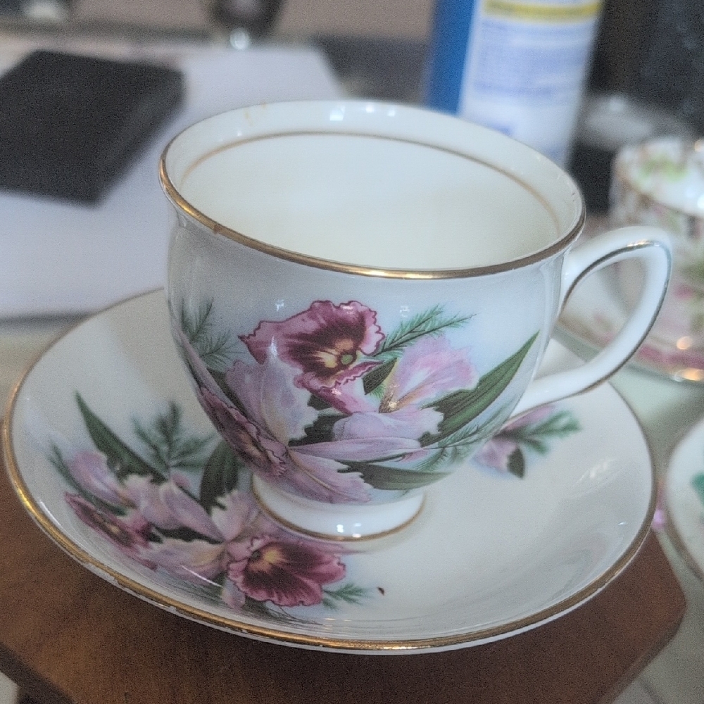 Duchess Floral Teacup and Saucer Set